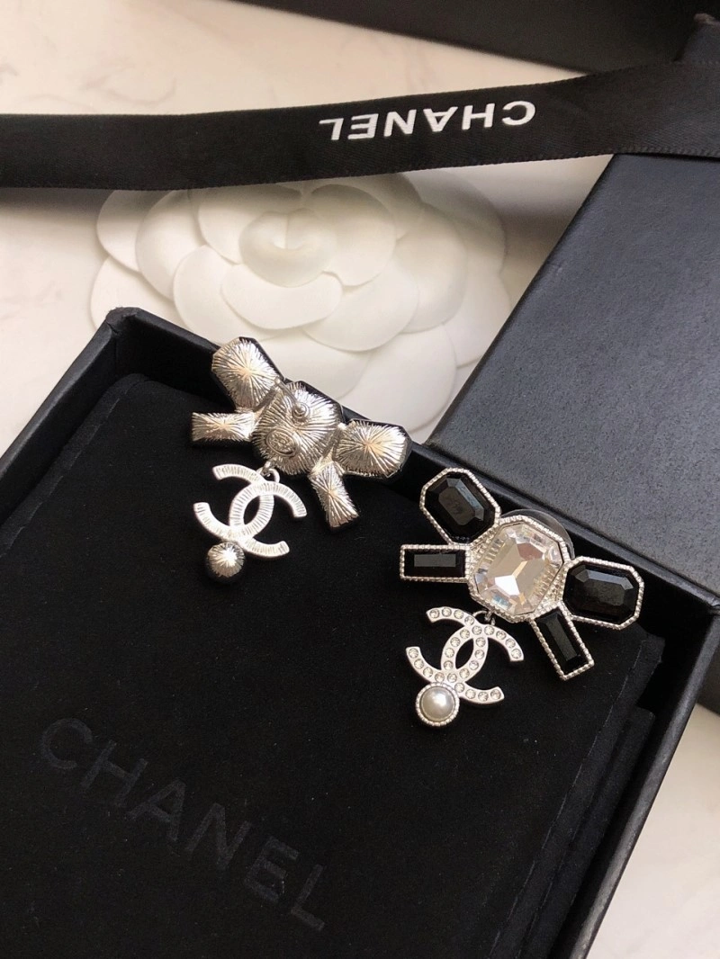 Chanel Earrings FreshLook 219711