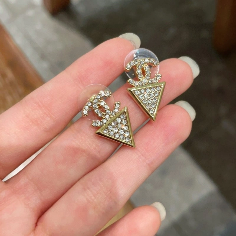 Chanel Earrings Soft 219723
