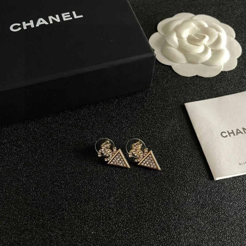 Chanel Earrings Soft 219723