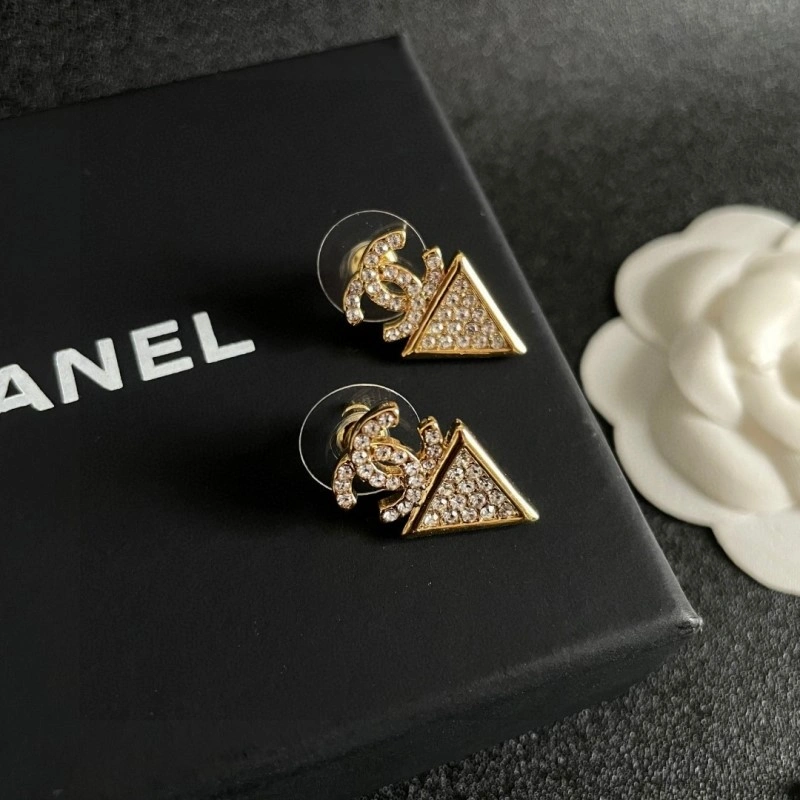 Chanel Earrings Soft 219723