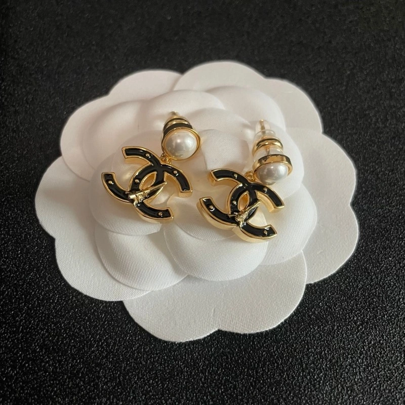 Chanel Earrings EasyMatch 219714