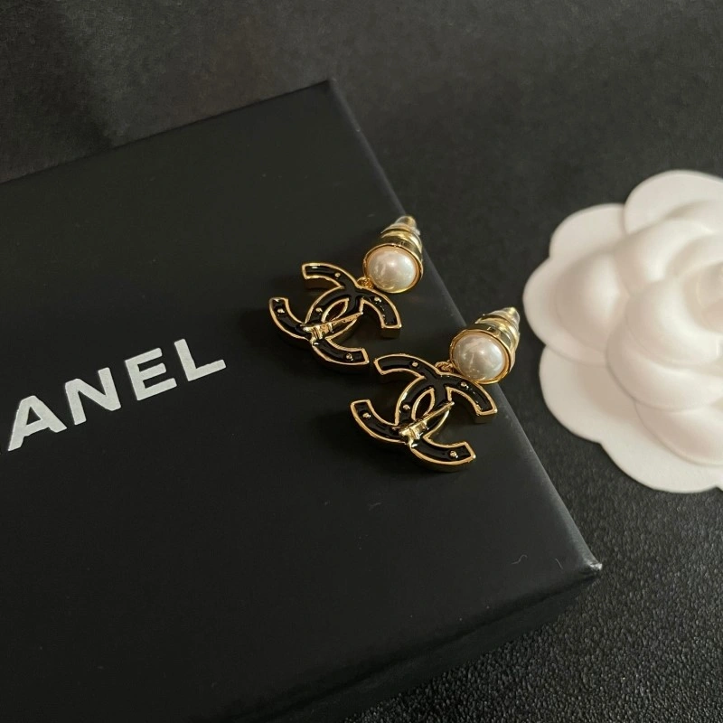 Chanel Earrings EasyMatch 219714