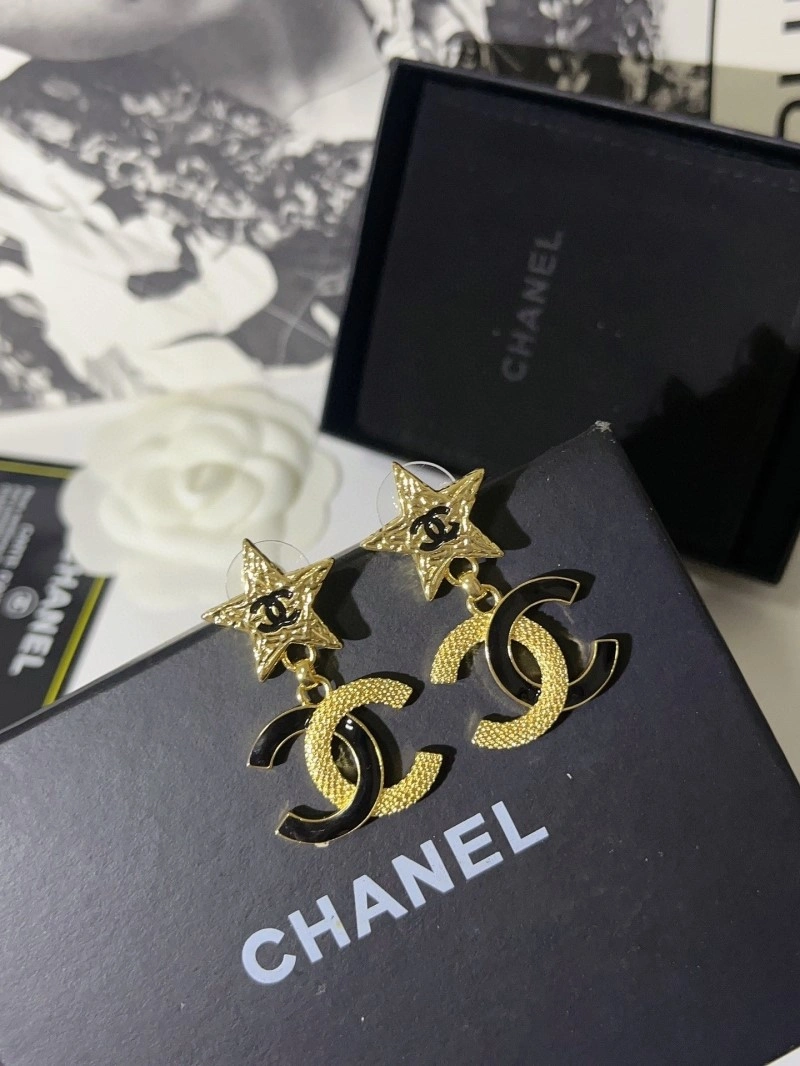 Chanel Earrings Breathable 219762