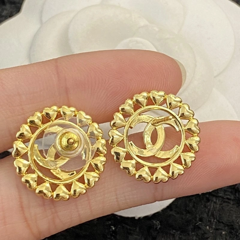 Compact Chanel Earrings 219682