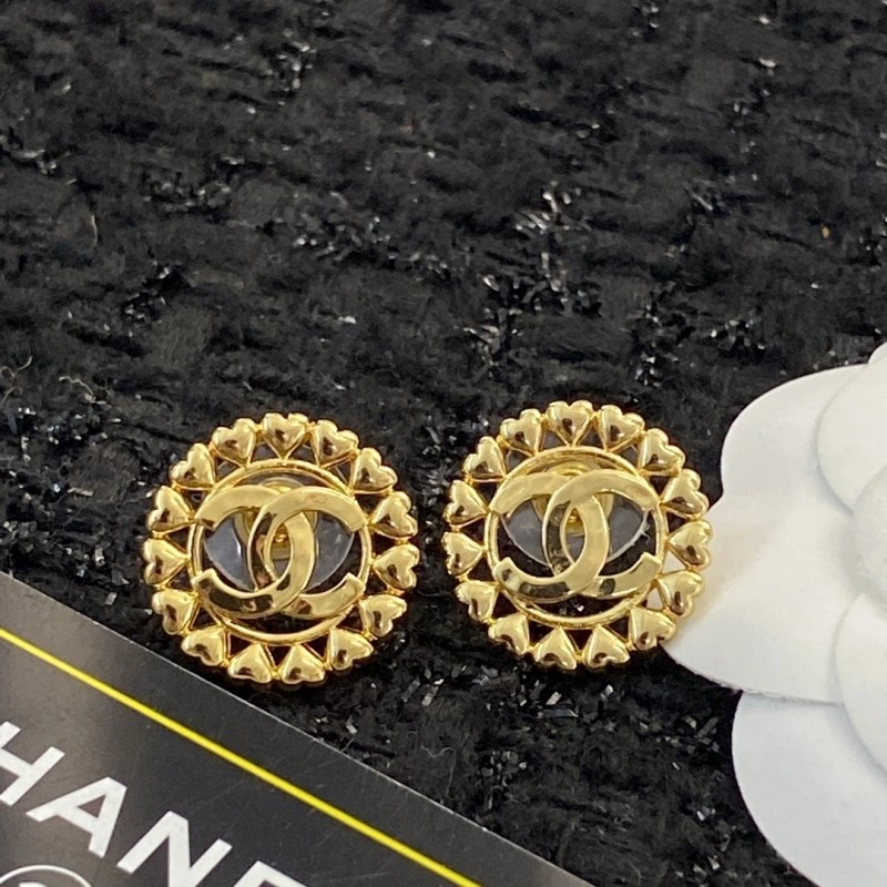 Compact Chanel Earrings 219682