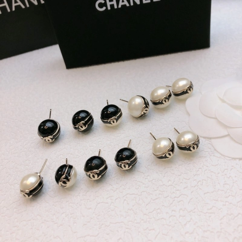 Chanel Earrings ModernLook 219680