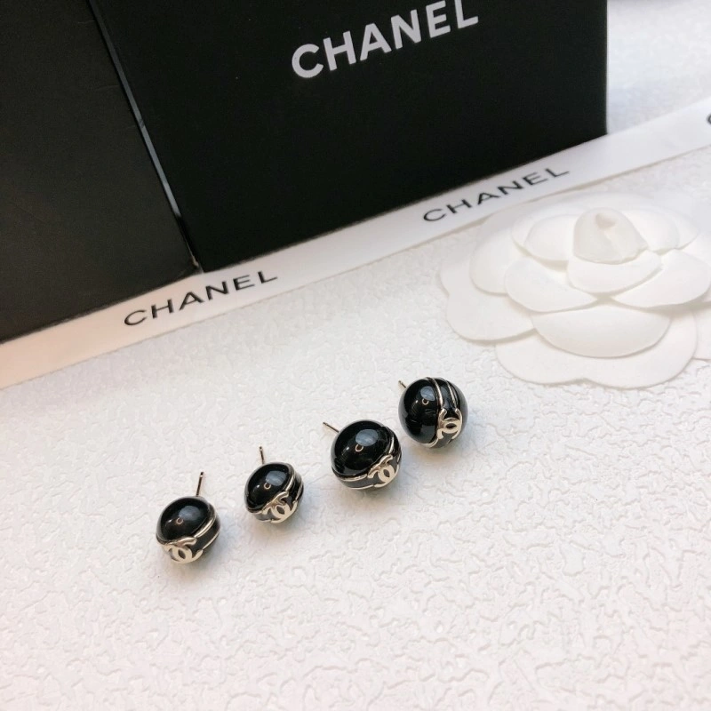 Chanel Earrings ModernLook 219680