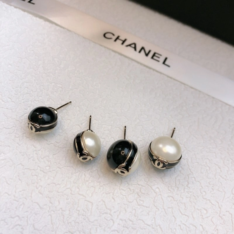 Chanel Earrings ModernLook 219680