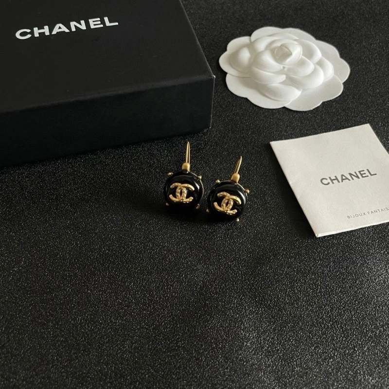 Unisex Chanel Earrings 219670