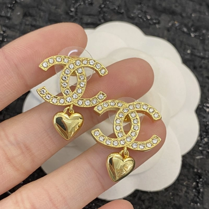 Stretchable Chanel Earrings 219656