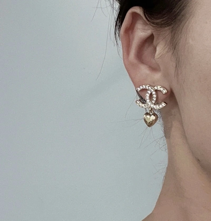Stretchable Chanel Earrings 219656