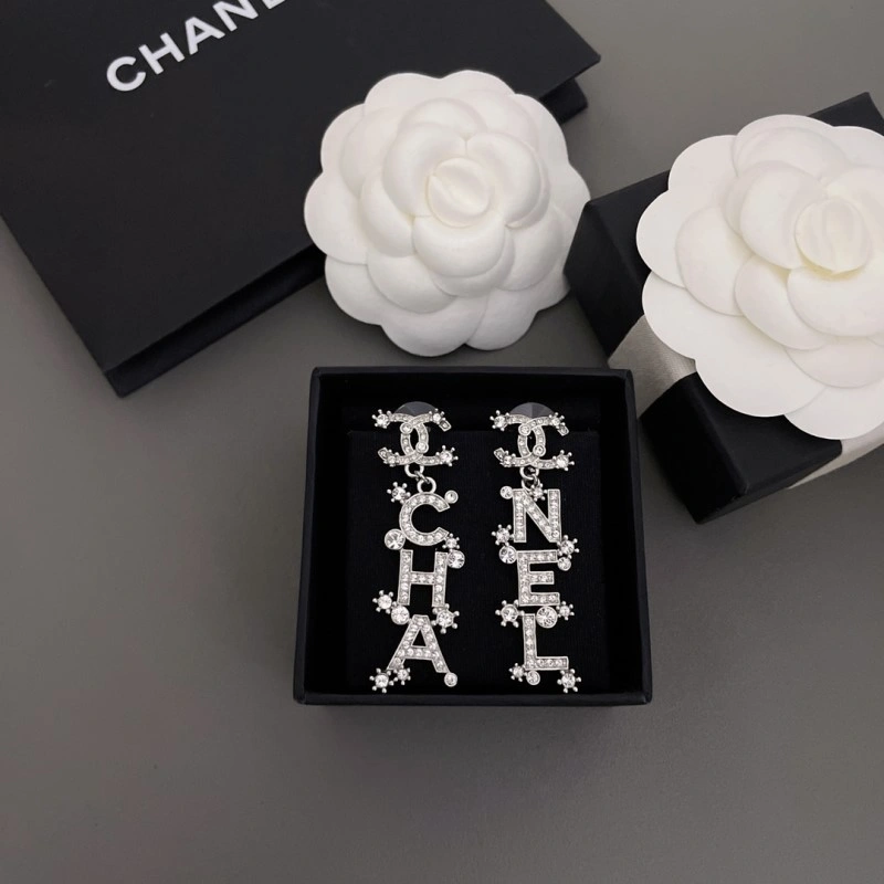Chanel Earrings FreshLook 219628