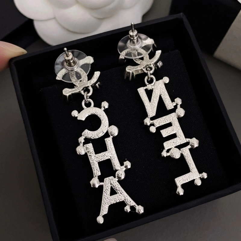 Chanel Earrings FreshLook 219628