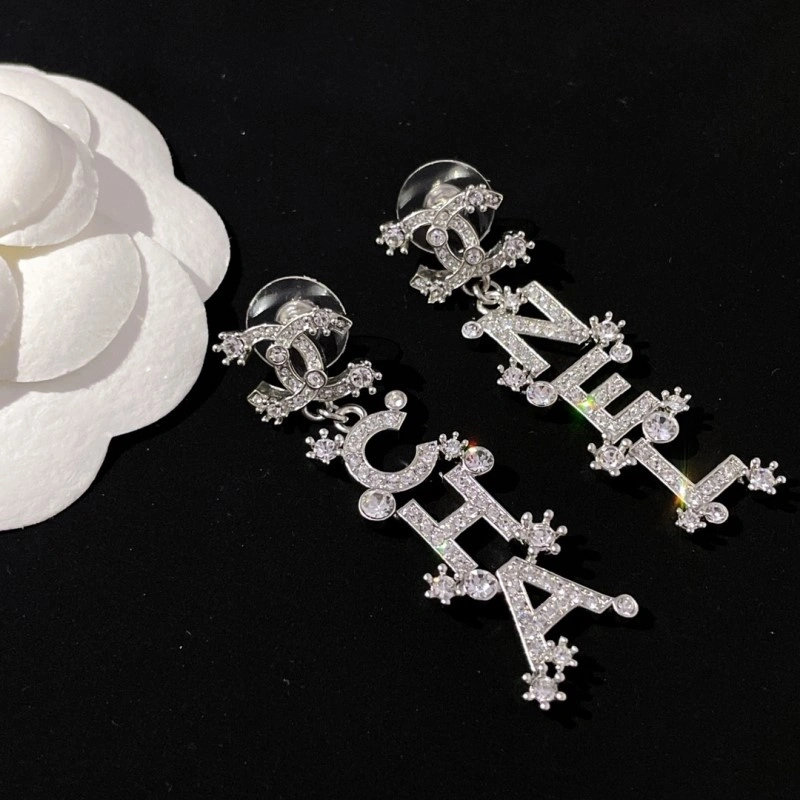 Chanel Earrings FreshLook 219628