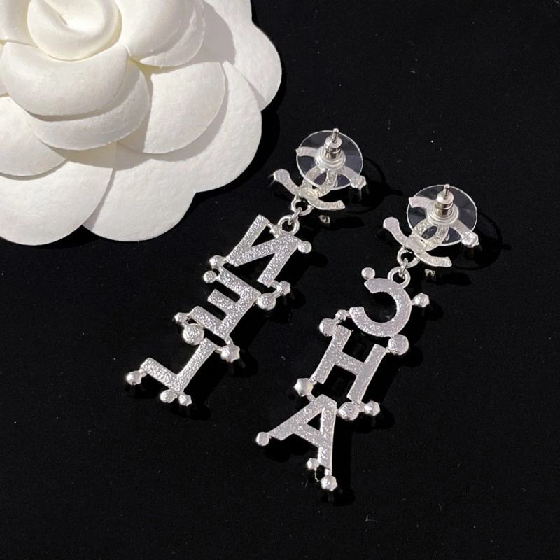 Chanel Earrings FreshLook 219628