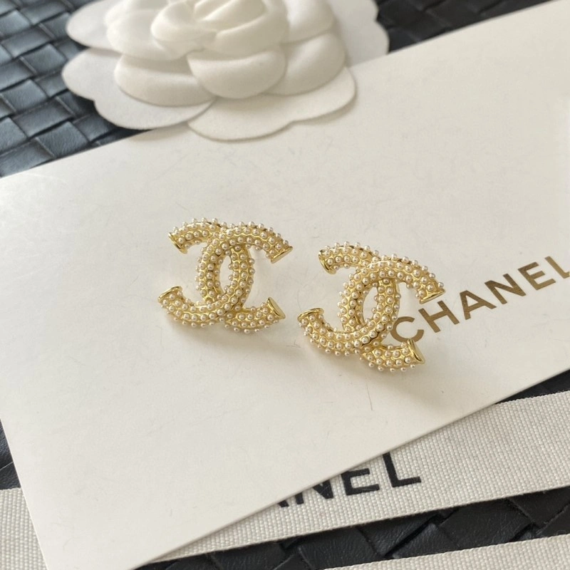 Chanel Earrings SmoothTexture 219631