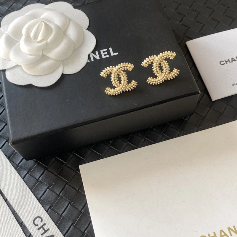 Chanel Earrings SmoothTexture 219631