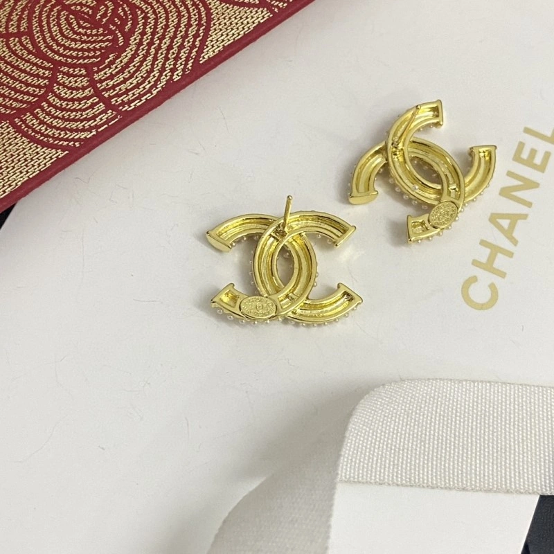 Chanel Earrings SmoothTexture 219631
