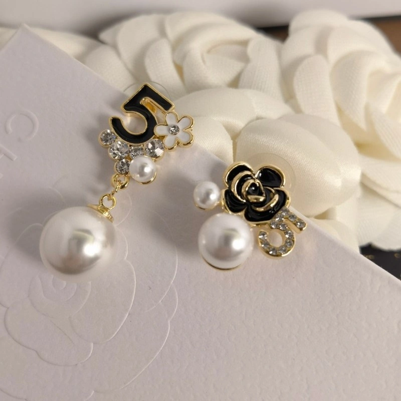 Tailored Chanel Earrings 219623