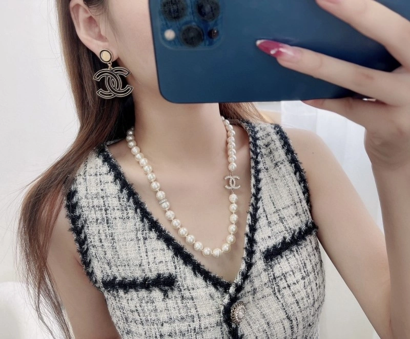 SoftTouch Chanel Earrings 219620