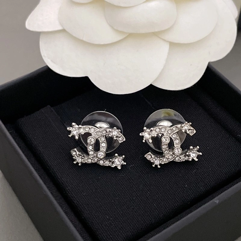 Chanel Earrings Durable 219617