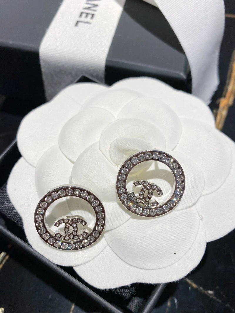 Breathable Chanel Earrings 219612