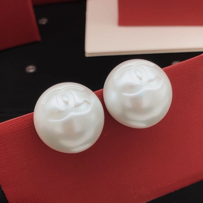 Chanel Earrings FreshLook 219616