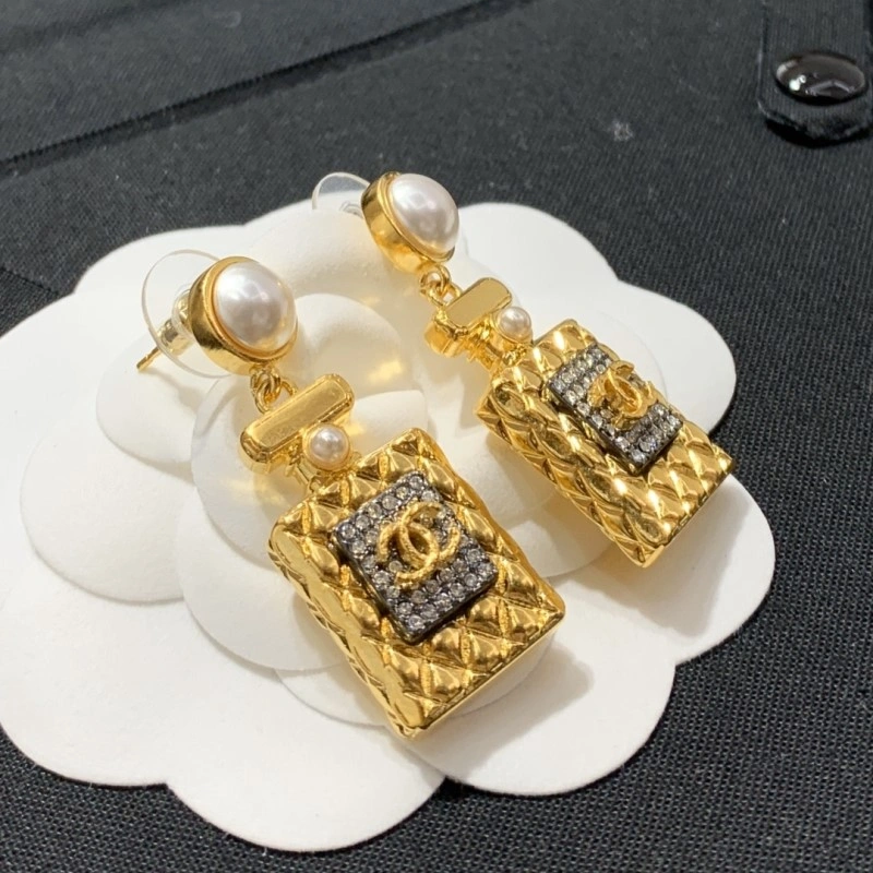 Chanel Earrings Efficient 219597