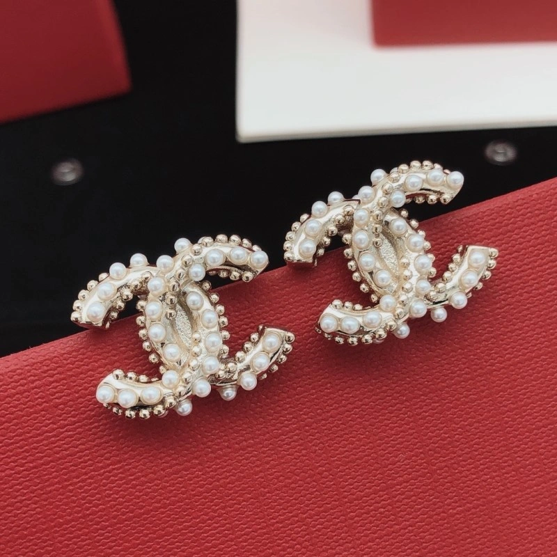 Chanel Earrings Comfortable 219606