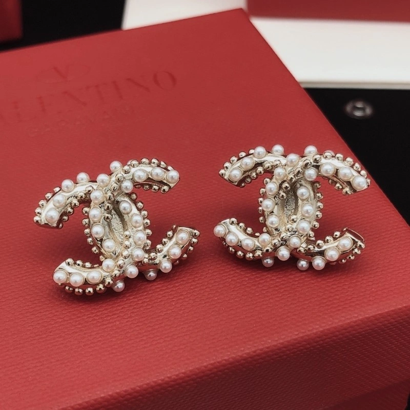 Chanel Earrings Comfortable 219606