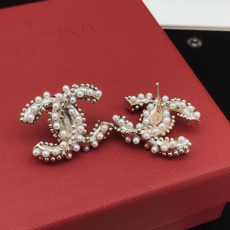 Chanel Earrings Comfortable 219606