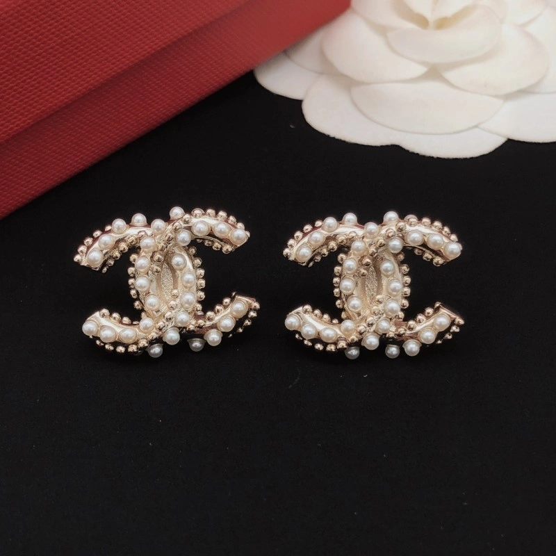 Chanel Earrings Comfortable 219606