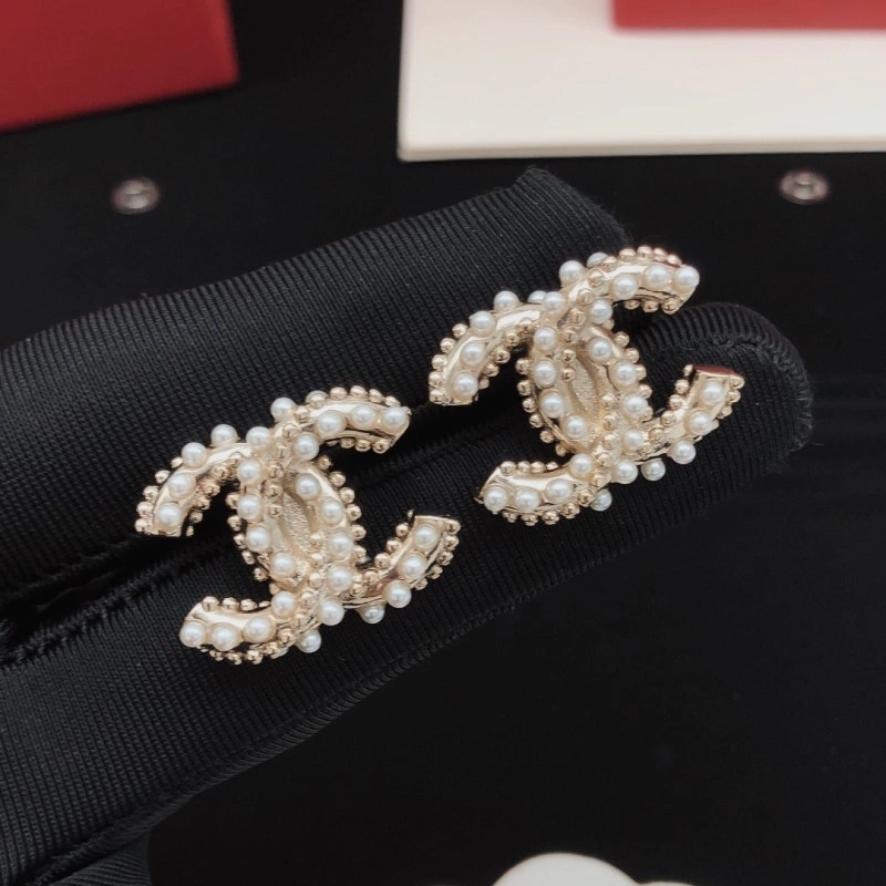 Chanel Earrings Comfortable 219606