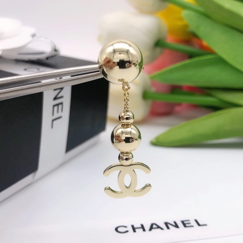 Breathable Chanel Earrings 219609