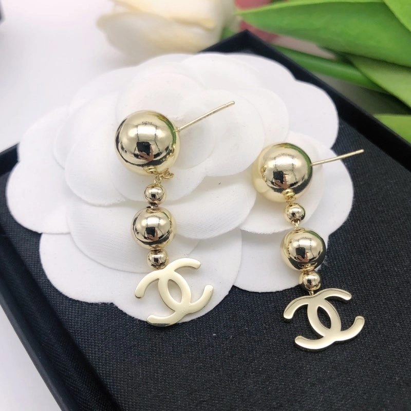 Breathable Chanel Earrings 219609