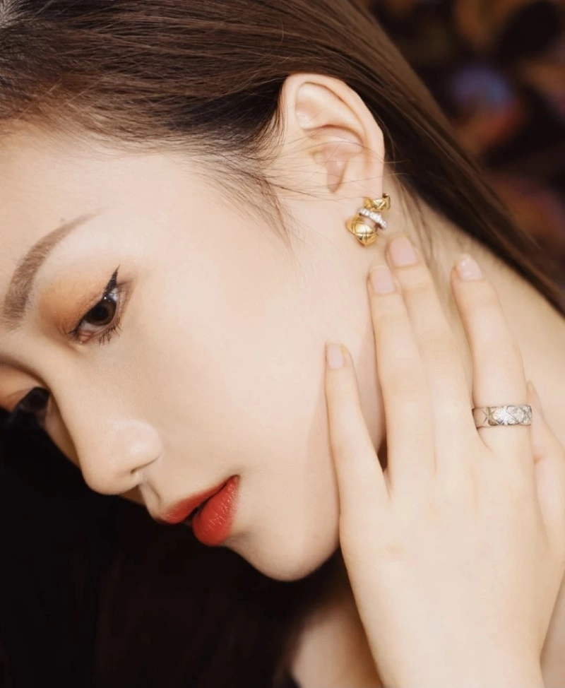 Durable Chanel Earrings 219598