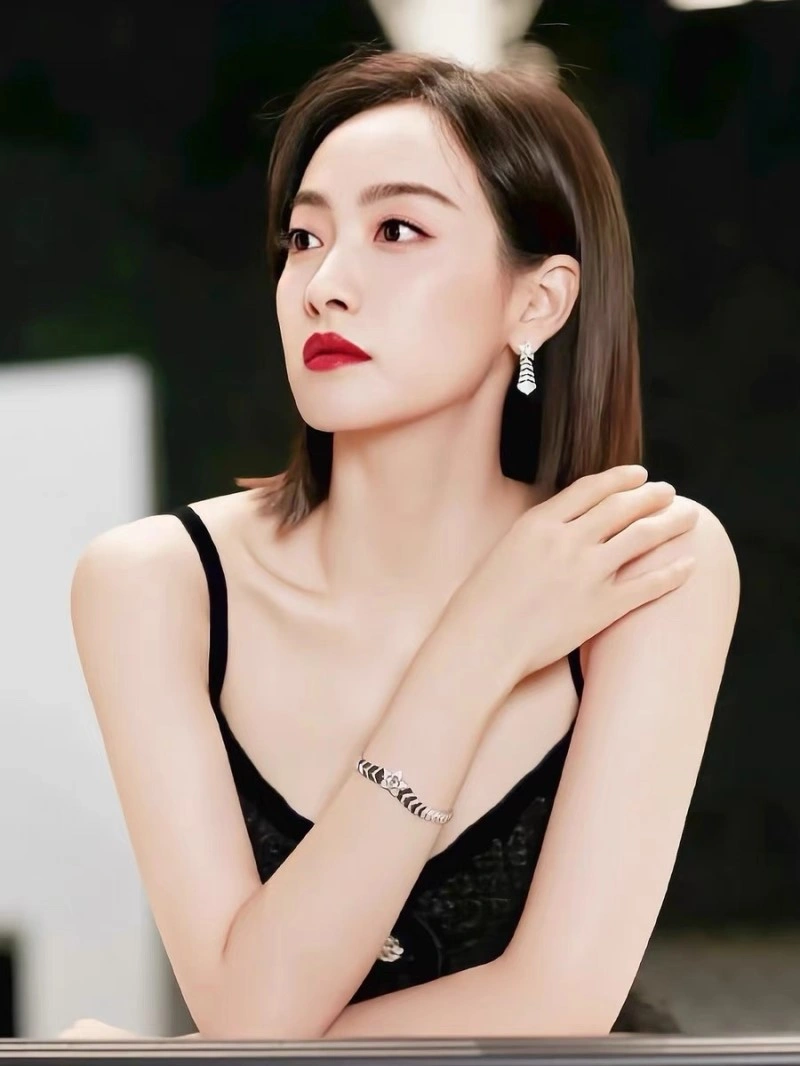 Chanel Earrings Attractive 219601