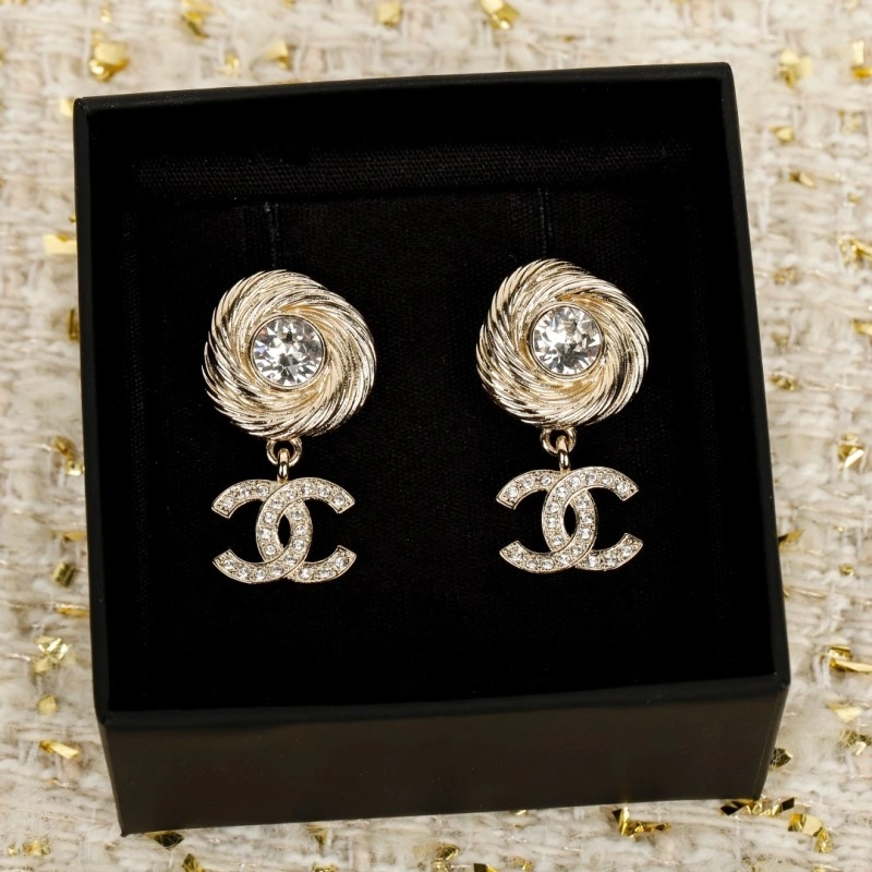 Effortless Chanel Earrings 219587
