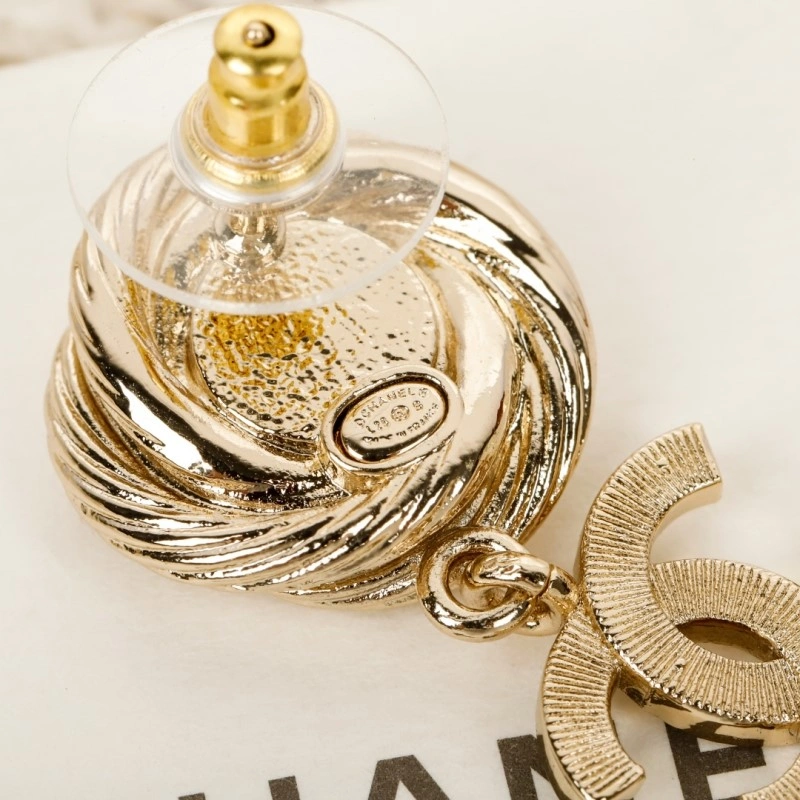 Effortless Chanel Earrings 219587