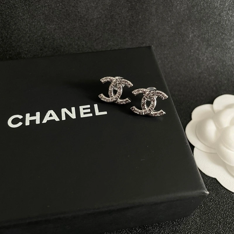 TechFriendly Chanel Earrings 219589