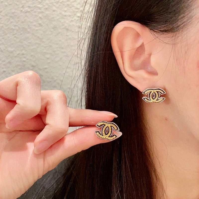 Affordable Chanel Earrings 219573