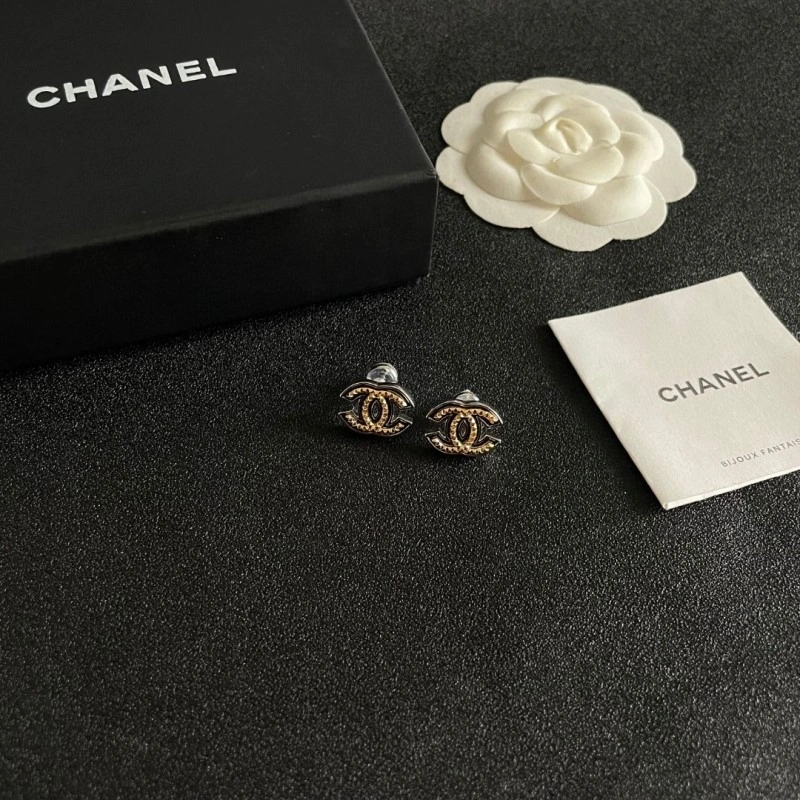 Affordable Chanel Earrings 219573