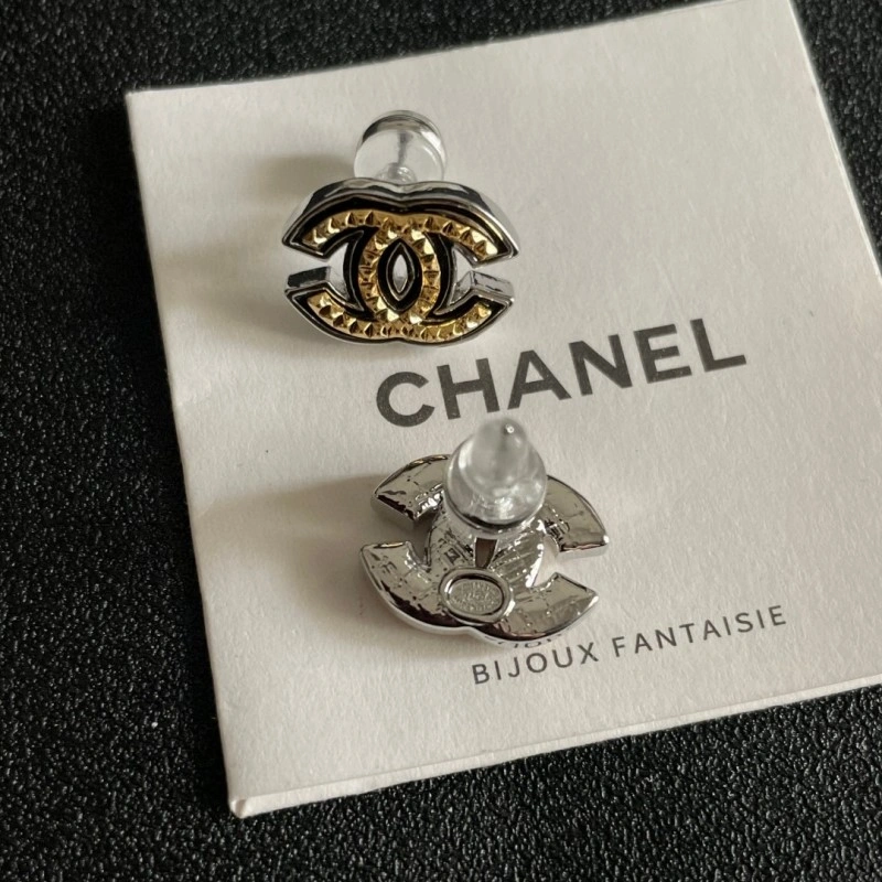 Affordable Chanel Earrings 219573
