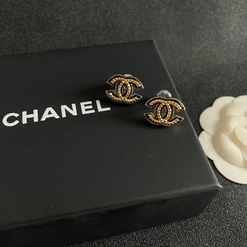 Affordable Chanel Earrings 219573
