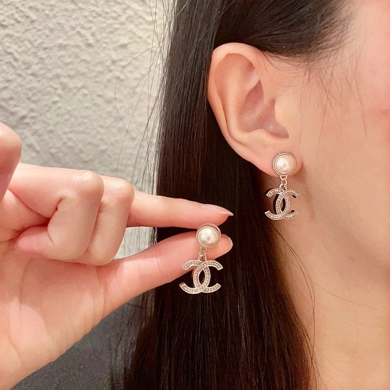 Chanel Earrings Stylish 219578
