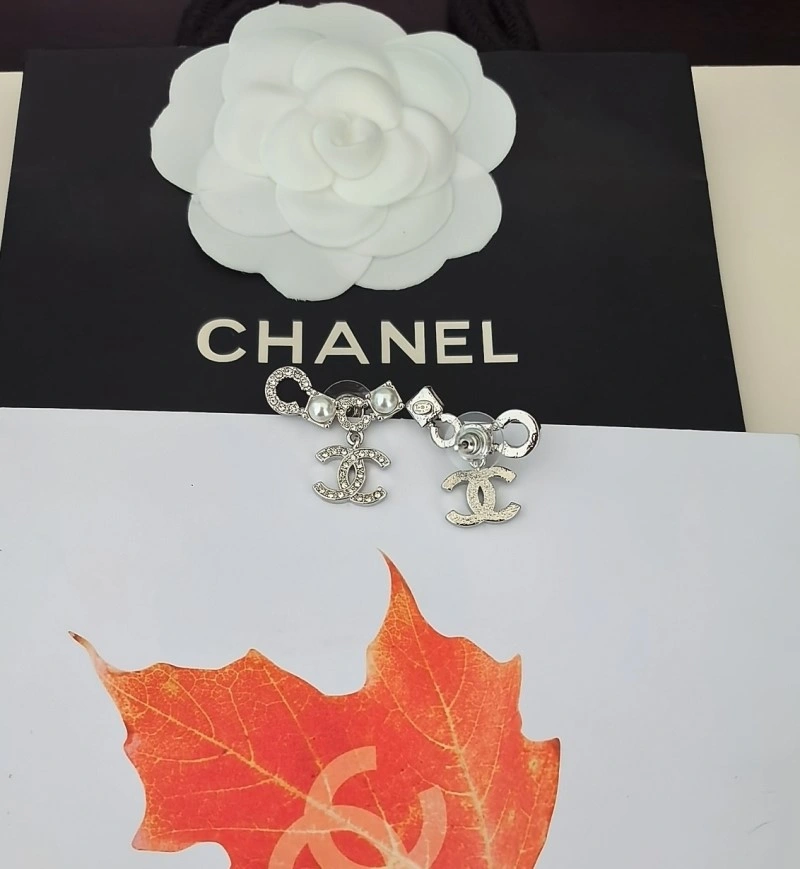 Chanel Earrings Practical 219561