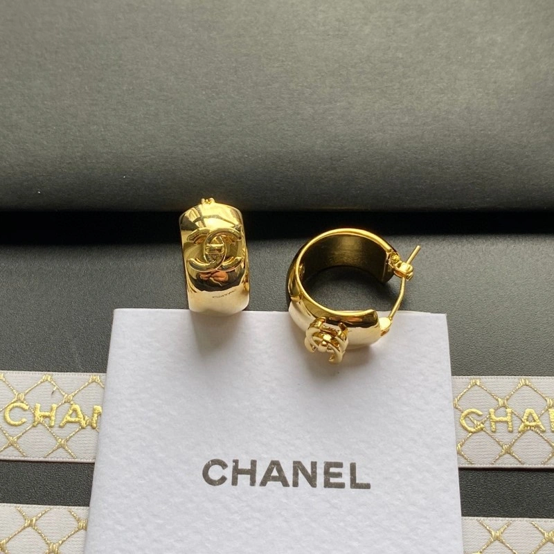 Modern Chanel Earrings 219564