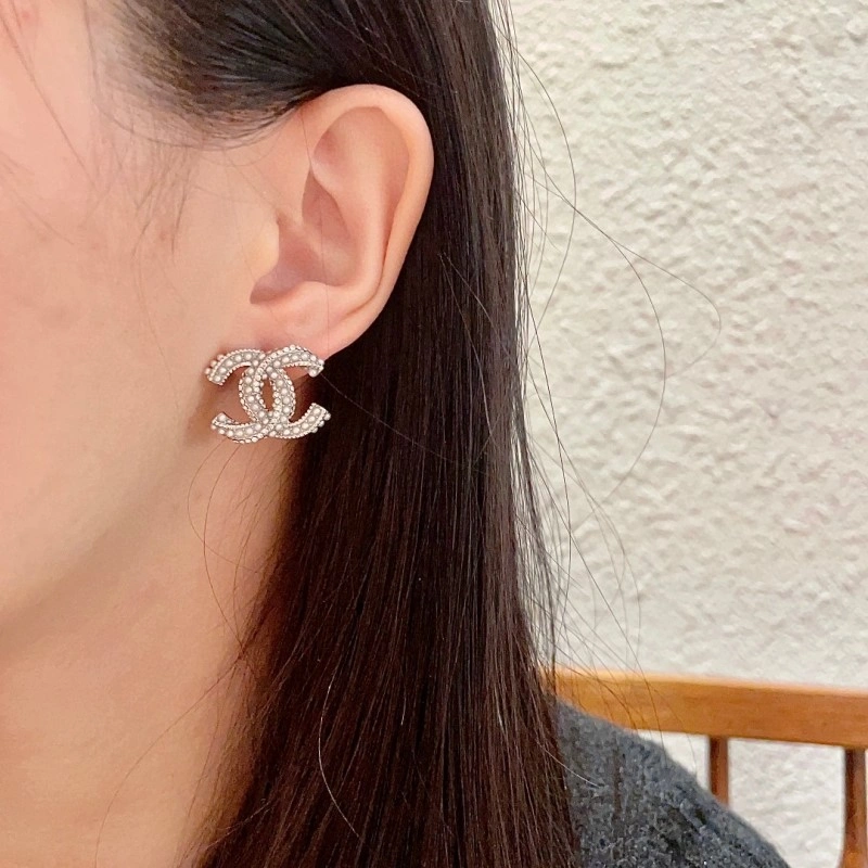 Chanel Earrings SmoothTexture 219545