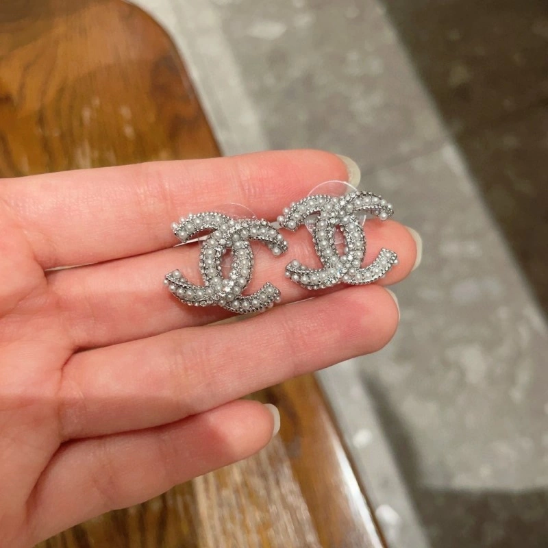 Chanel Earrings SmoothTexture 219545