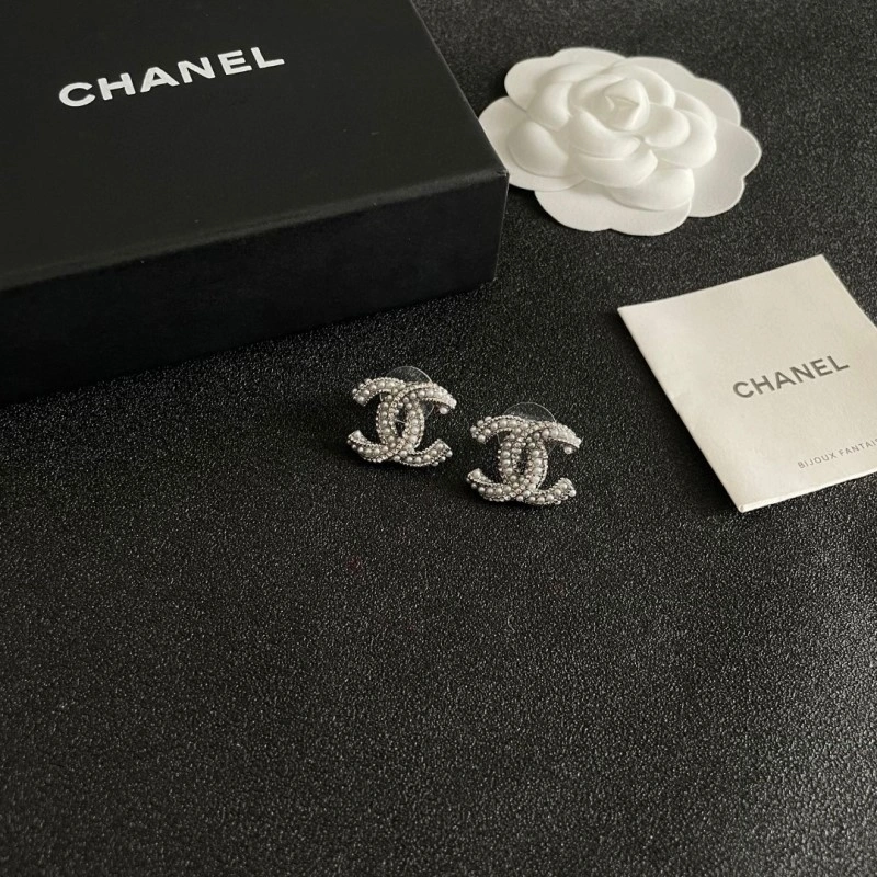 Chanel Earrings SmoothTexture 219545